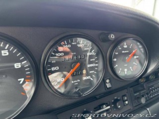 Porsche 911 Carrera 4 1989