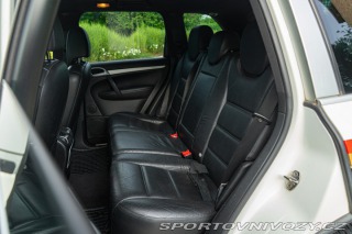 Porsche Cayenne S LIVREA ROTHMANS 2007
