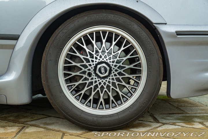 Ford Ostatní modely SIERRA RS COSWORTH 1993