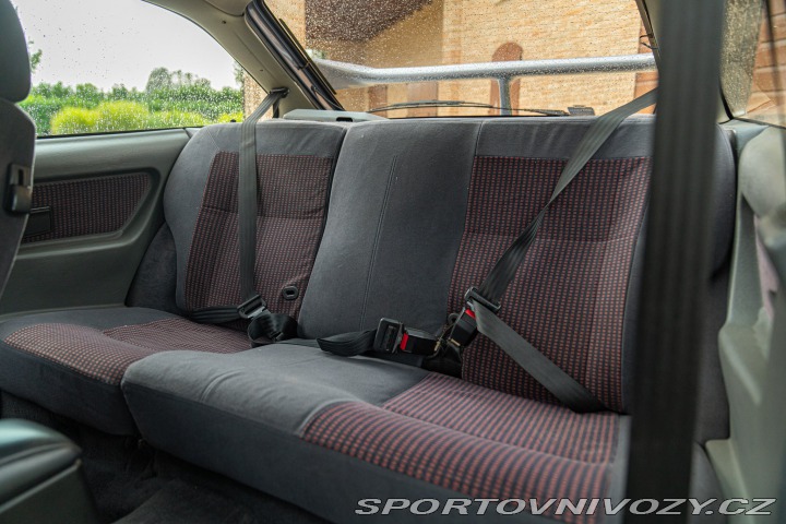 Ford Ostatní modely SIERRA RS COSWORTH 1993