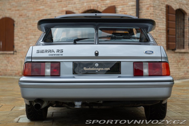 Ford Ostatní modely SIERRA RS COSWORTH 1993