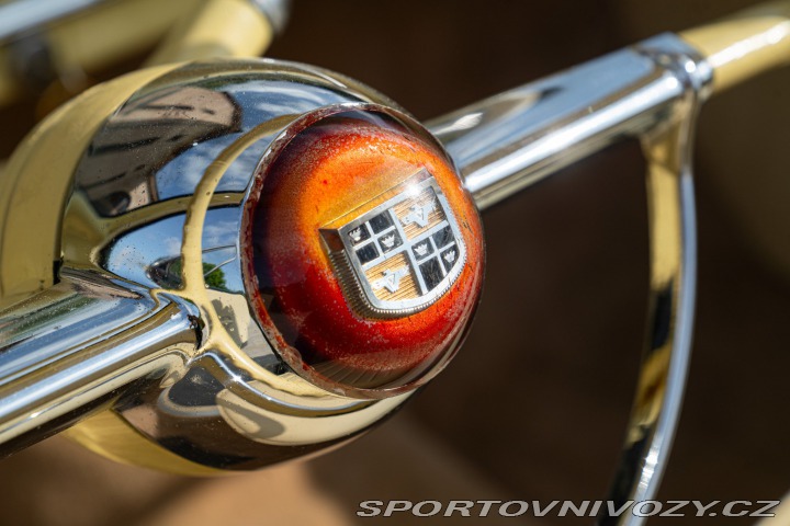 Ostatní značky Ostatní modely Studebaker CHAMPION REGAL DELUXE CABRIOLET 1950