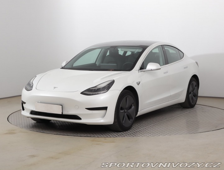 Tesla Model 3 Std Range Plus 52kWh 2020