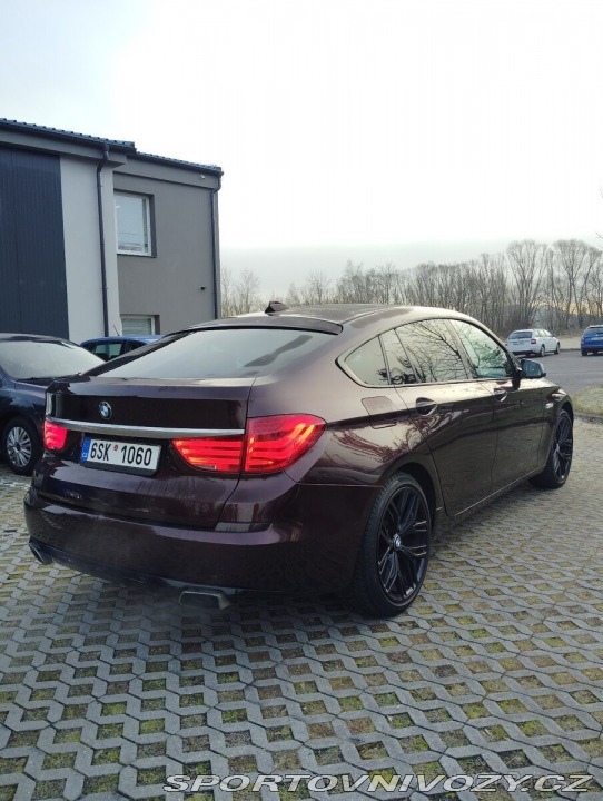 BMW 5 4,4 550i GT F07 2011