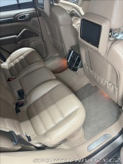 Porsche Cayenne 4,8   Turbo V8 580ps 2011