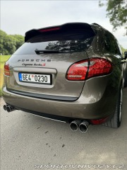 Porsche Cayenne 4,8   Turbo V8 580ps 2011