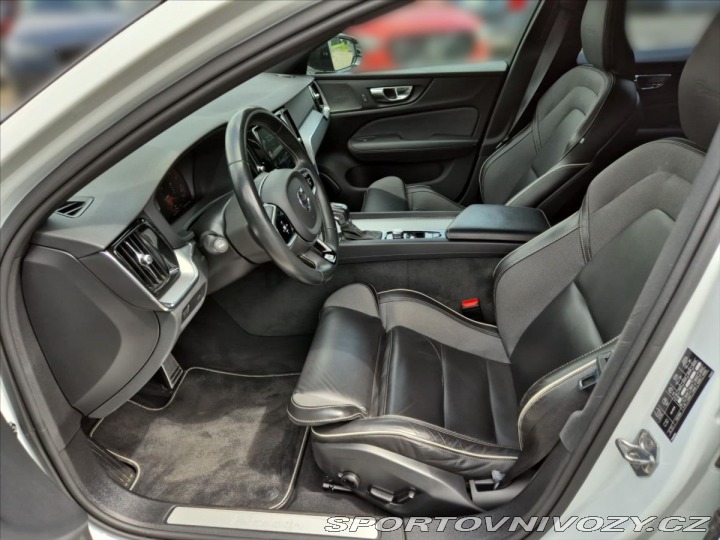 Volvo S60 2,0 B5 R-Design Auto 2019