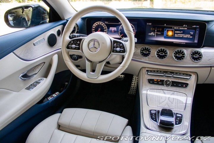 Mercedes-Benz E Kupé 200 4matic A/T 2018