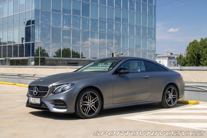 Mercedes-Benz E Kupé 200 4matic A/T 2018