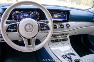 Mercedes-Benz E Kupé  200 4matic A/T 2018