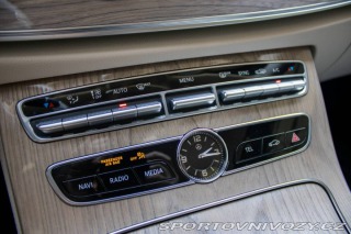 Mercedes-Benz E Kupé  200 4matic A/T 2018