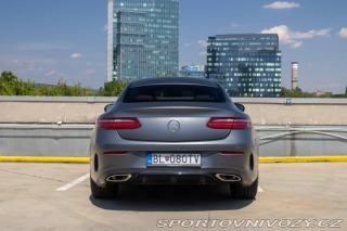 Mercedes-Benz E Kupé  200 4matic A/T 2018