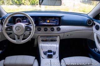 Mercedes-Benz E Kupé  200 4matic A/T 2018