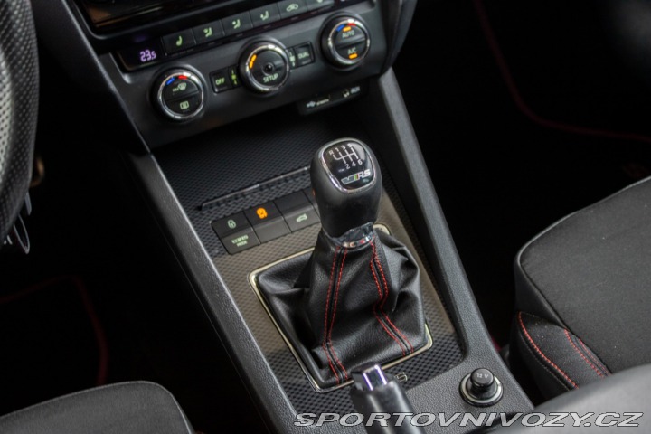 Škoda Octavia RS Combi 2014