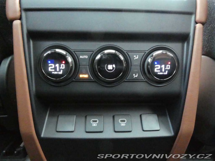 Ostatní značky Ostatní modely Land Rover Defender 110 4,4 OCTA P635 2025