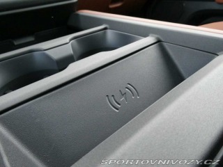 Ostatní značky Ostatní modely Land Rover Defender 110 4,4 OCTA P635 2025