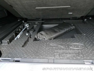 Ostatní značky Ostatní modely Land Rover Defender 110 4,4 OCTA P635 2025