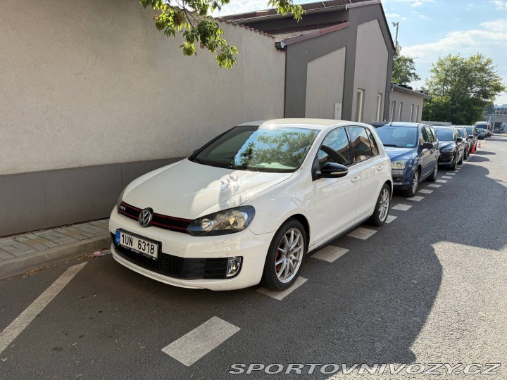 Volkswagen Golf MK6 GTI 2010