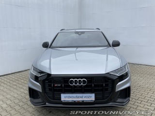 Audi SQ8  2020