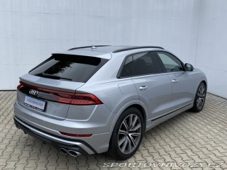 Audi SQ8  2020