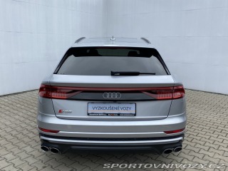 Audi SQ8  2020