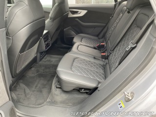 Audi SQ8  2020