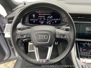 Audi SQ8  2020