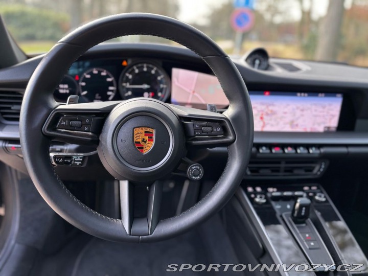 Porsche 911 Carrera 2020