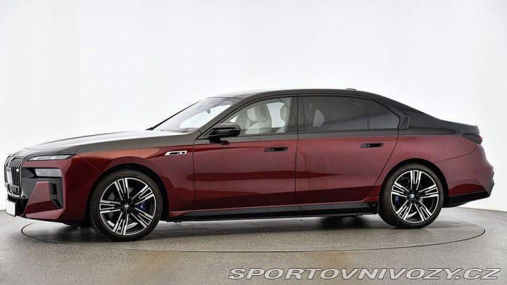 BMW i7 M70 xDrive Připravujeme 2023