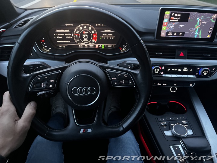 Audi S4 B9 avant 2017