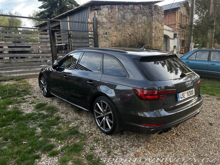 Audi S4 B9 avant 2017