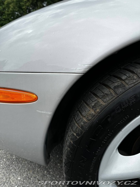 Jaguar XK8  2001
