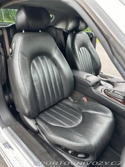 Jaguar XK8  2001