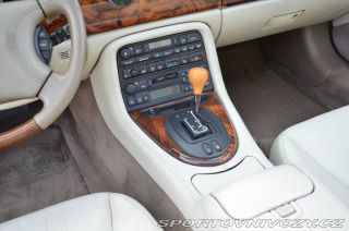 Jaguar XK8  1997