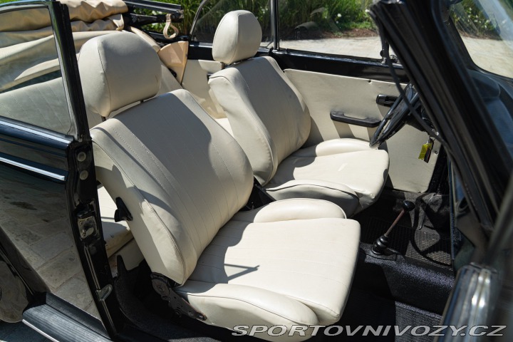 Volkswagen Brouk Maggiolone CABRIOLET 1303 1975