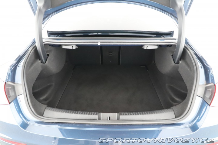 Mercedes-Benz CLA AMG Paket 200 2023