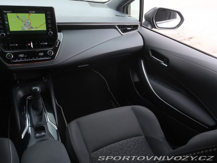 Toyota Corolla 2.0 Hybrid 2021