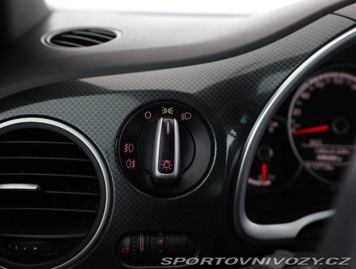 Volkswagen Beetle 2.0 TDI 2012