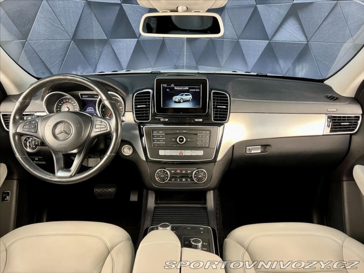 Mercedes-Benz Ostatní modely GLS 350d 4MATIC AMG, LED, VZD 2016