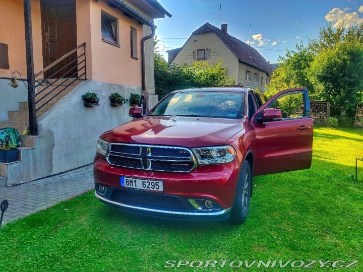 Dodge Ostatní modely Durango 3,6 rodinný „tank“ s LP 2014