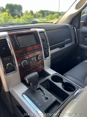 Dodge Ostatní modely RAM 5,7   Hemi Laramie 2010