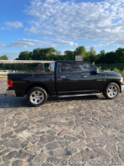 Dodge Ostatní modely RAM 5,7   Hemi Laramie 2010
