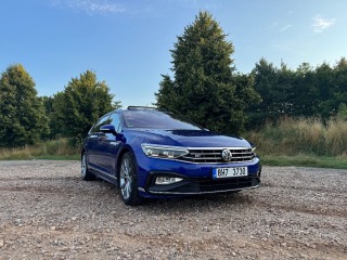 Volkswagen  Passat 2,0   R-Line B8