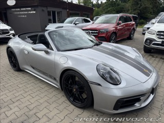Porsche 911 Carrera GTS Chrono 2024