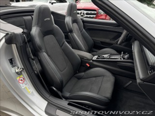 Porsche 911 Carrera GTS Chrono 2024