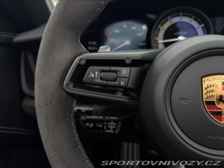Porsche 911 Carrera GTS Chrono 2024