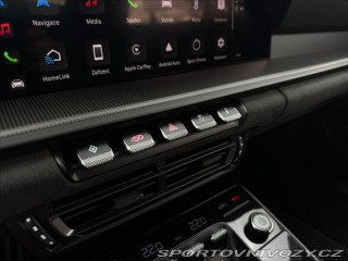 Porsche 911 Carrera GTS Chrono 2024