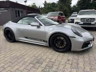 Porsche 911 Carrera GTS Chrono 2024