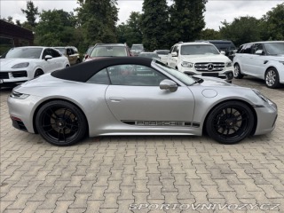 Porsche 911 Carrera GTS Chrono 2024