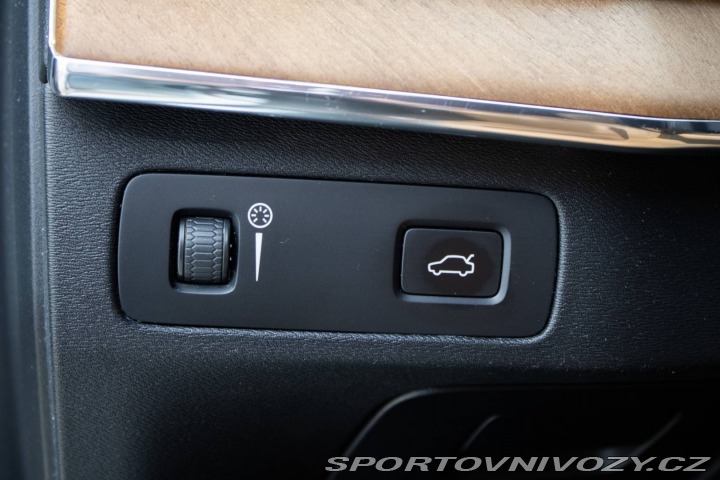 Volvo Ostatní modely XC90 T6 AWD 235KW A/T INSCRIP 2016
